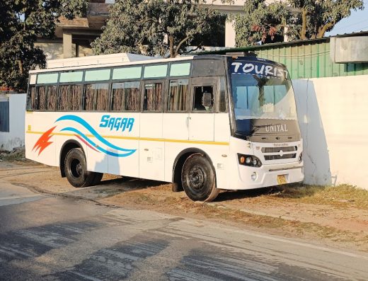 Uniyal Bus Services