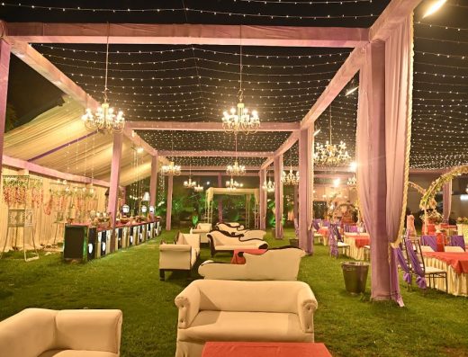 J P Plaza & Garden wedding point and party lawn