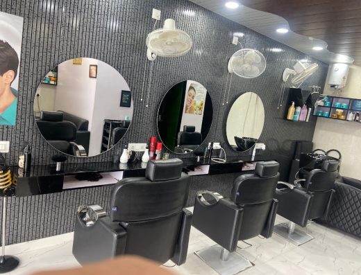 Empire unisex salon