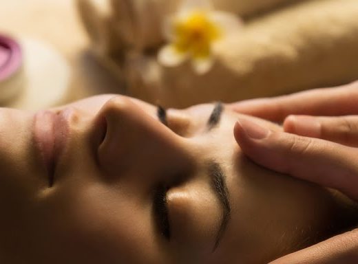Looks Amaze Best for Makeup, Facial, Bridal Makeup, waxing home service