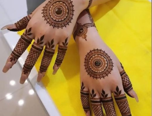 Paras Mehendi Art dehradun