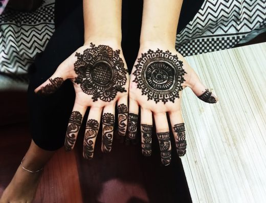 Priya Mehndi Art And Training Center.